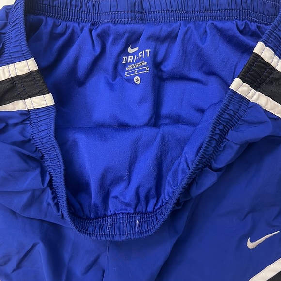 Nike Tempo Dri Fit Running shorts - No draw string - Picture 2 of 5